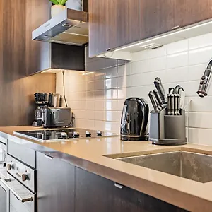  Apartment 300 West Canada